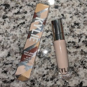 Kylie Skin Concealer Pearl
